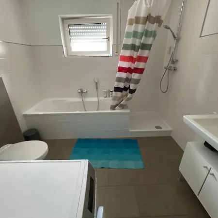 Gemeinschaftsapartment Mit Eigenem 伊达尔-奥伯施泰因